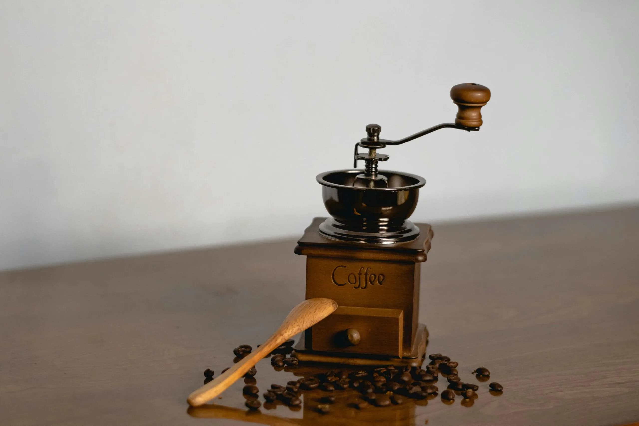 5 Kesalahan Fatal Grinder Kopi Manual & Cara Mengatasinya!